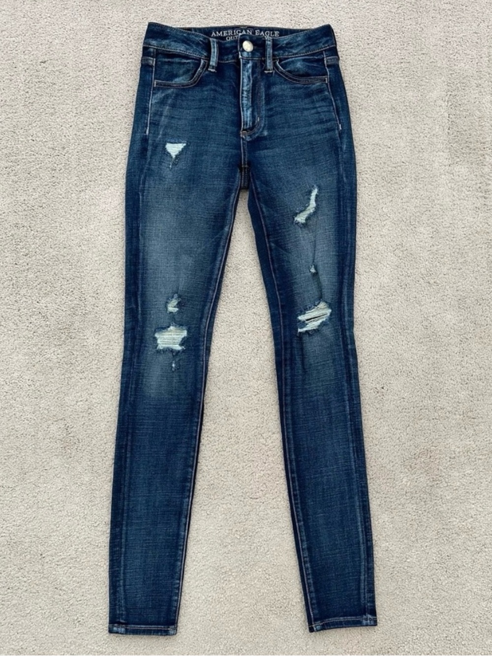 American Eagle High Rise Distressed Skinny Jeans | Size 2
